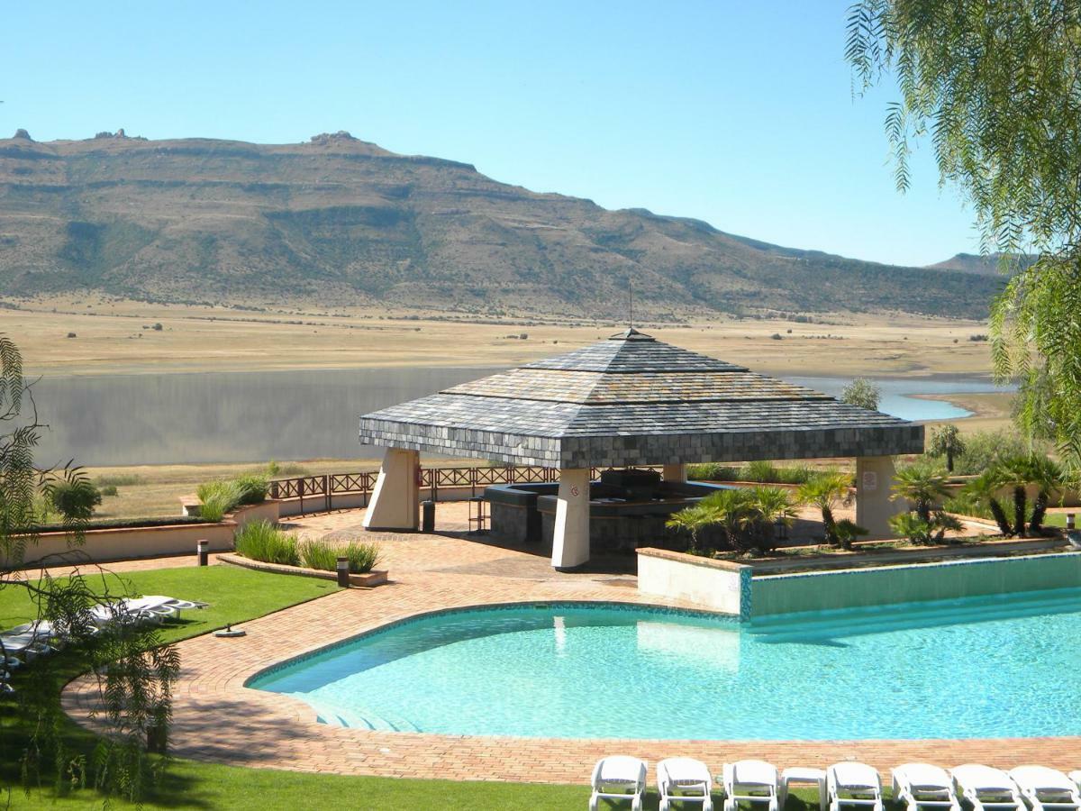 Black Mountain Leisure And Conference Hotel Groothoek Exteriér fotografie