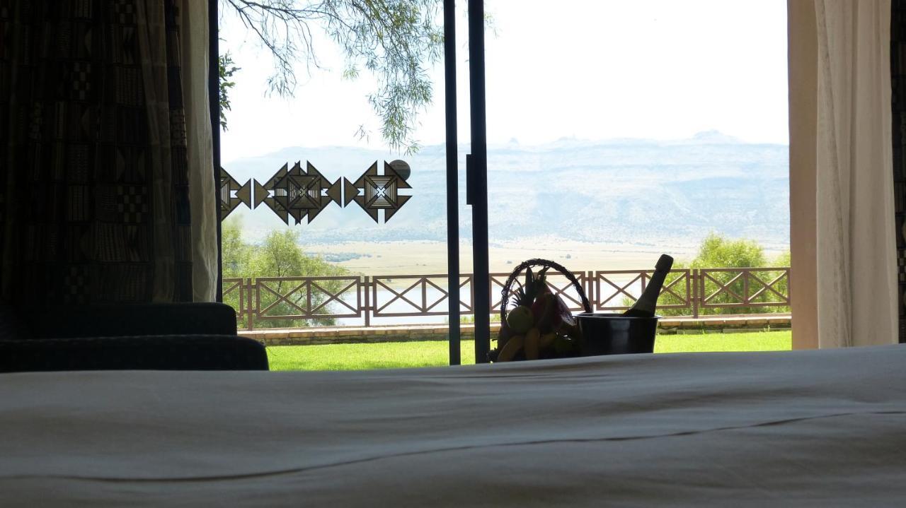 Black Mountain Leisure And Conference Hotel Groothoek Pokoj fotografie